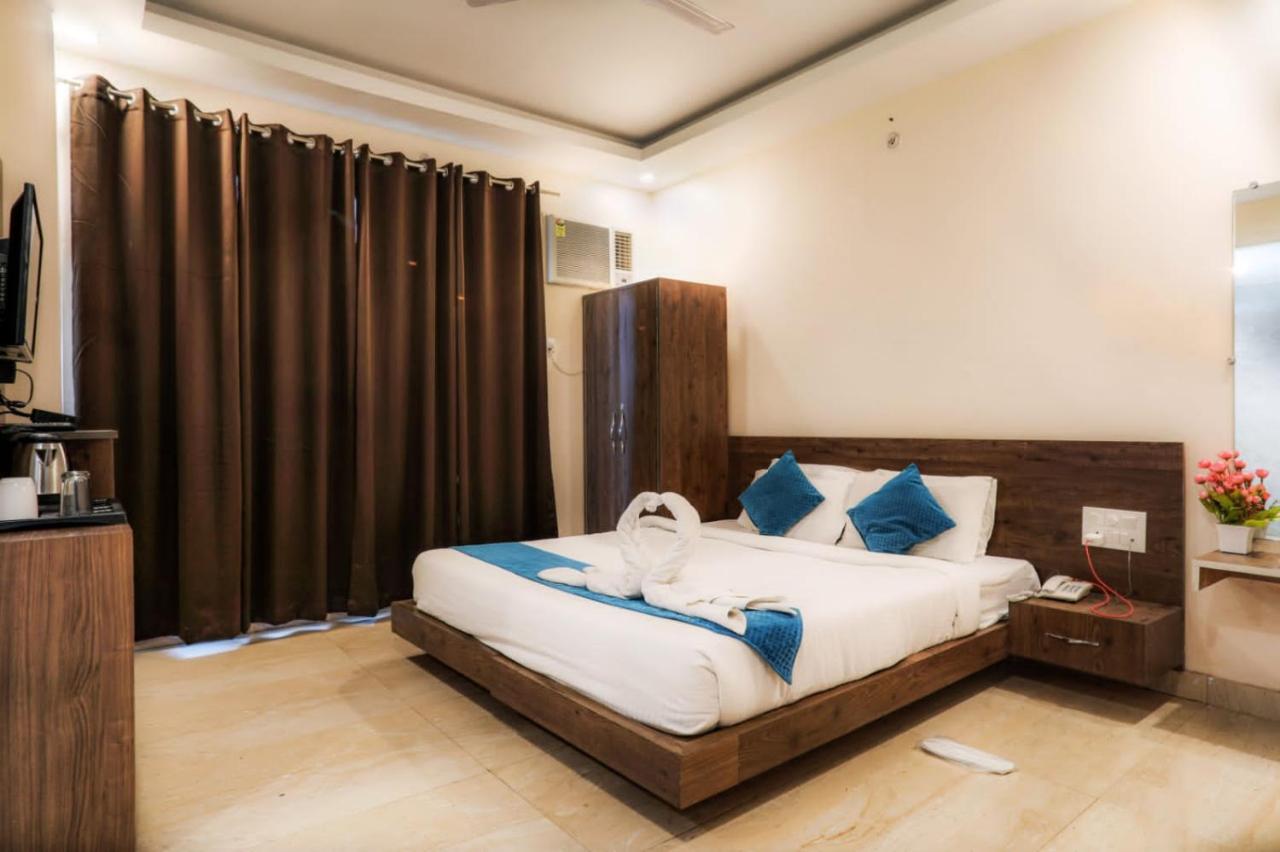 Vinsober Pride Inn Rishīkesh Esterno foto